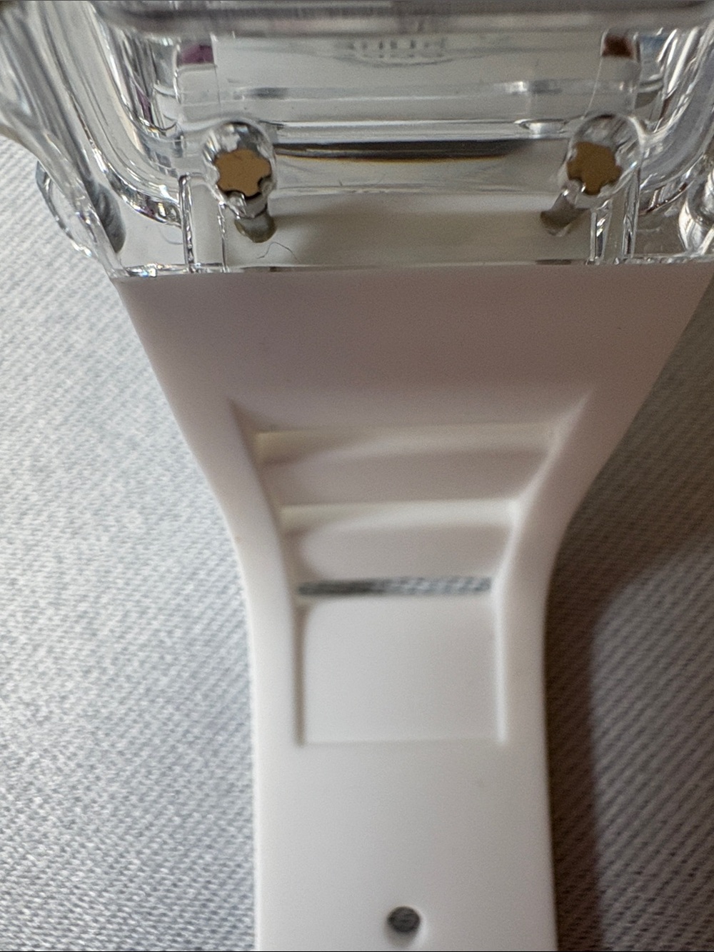 Transparent Barrel Case White Strap Skeleton Dial Watch - Picture 13 of 14